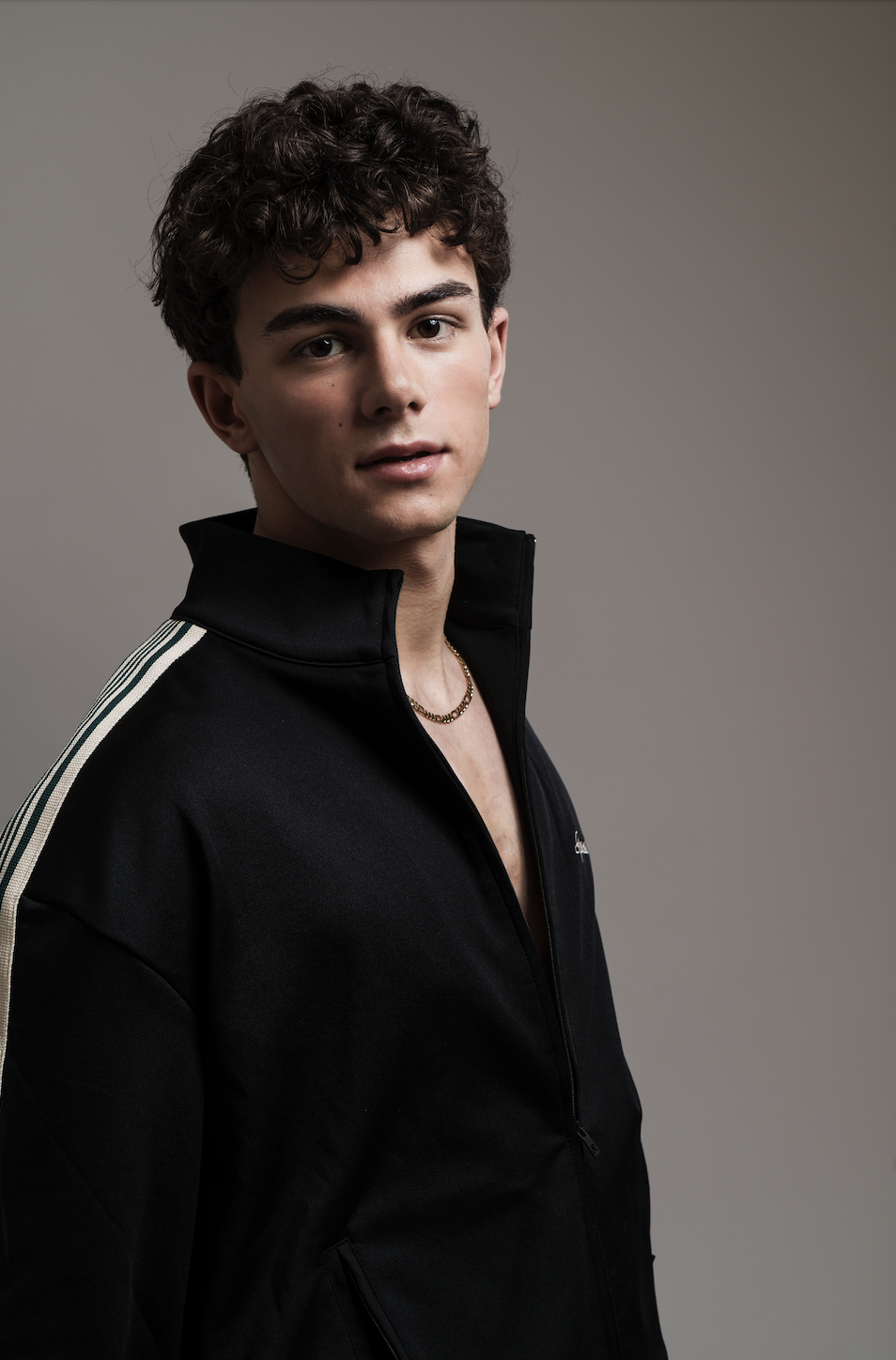IN CONVERSATION WITH SAMMY DELL — Numéro Netherlands
